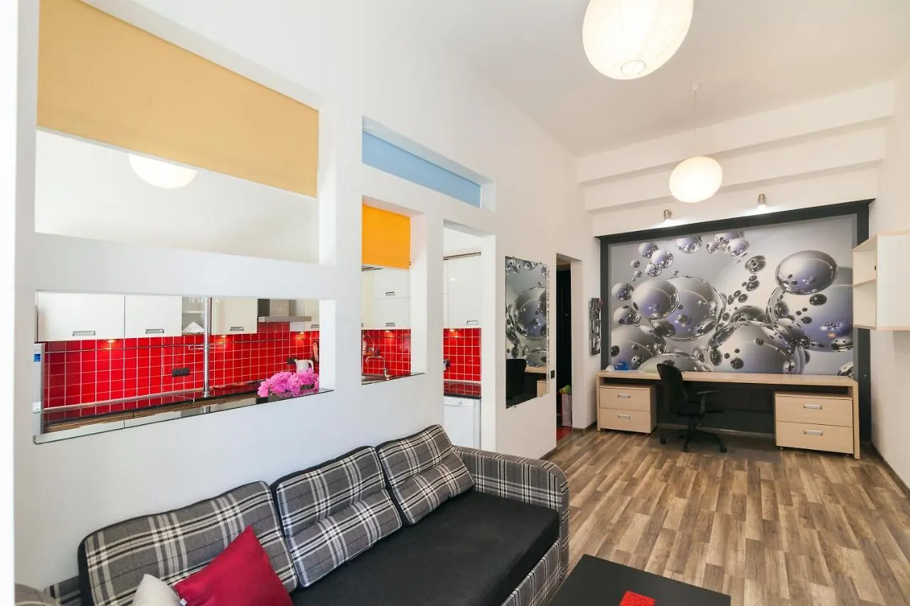 Modern Art-Deco Apartment Lviv Ukraine